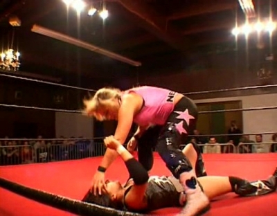 SHIMMER_#8__-__Nattie_Neidhart_vs_Arielpt2_avi_000058525.jpg