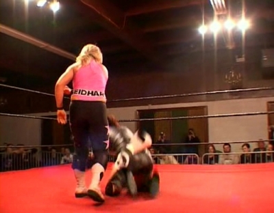 SHIMMER_#8__-__Nattie_Neidhart_vs_Arielpt2_avi_000070803.jpg