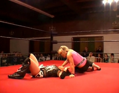 SHIMMER_#8__-__Nattie_Neidhart_vs_Arielpt2_avi_000080780.jpg