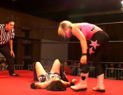 SHIMMER_#8__-__Nattie_Neidhart_vs_Arielpt2_avi_000082415.jpg