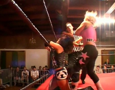 SHIMMER_#8__-__Nattie_Neidhart_vs_Arielpt2_avi_000107940.jpg