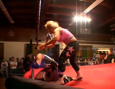 SHIMMER_#8__-__Nattie_Neidhart_vs_Arielpt2_avi_000115481.jpg