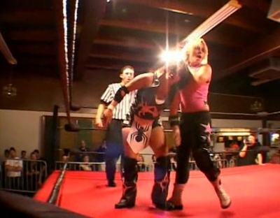 SHIMMER_#8__-__Nattie_Neidhart_vs_Arielpt2_avi_000117784.jpg