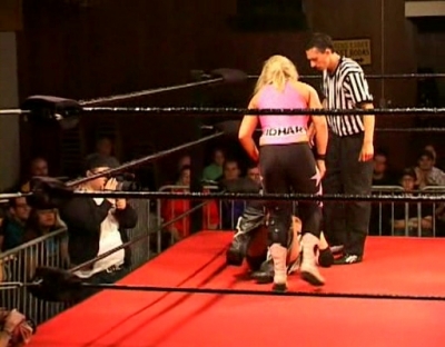 SHIMMER_#8__-__Nattie_Neidhart_vs_Arielpt2_avi_000125058.jpg