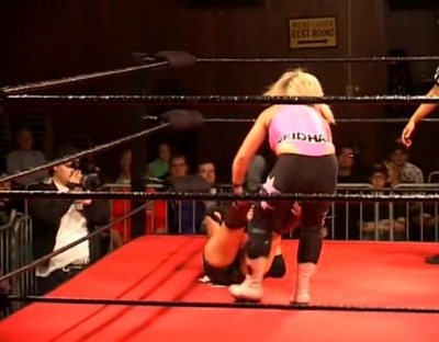 SHIMMER_#8__-__Nattie_Neidhart_vs_Arielpt2_avi_000126492.jpg