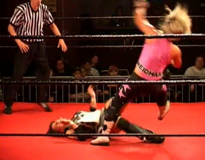 SHIMMER_#8__-__Nattie_Neidhart_vs_Arielpt2_avi_000131397.jpg