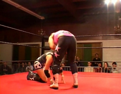 SHIMMER_#8__-__Nattie_Neidhart_vs_Arielpt2_avi_000162128.jpg