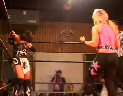 SHIMMER_#8__-__Nattie_Neidhart_vs_Arielpt2_avi_000181347.jpg