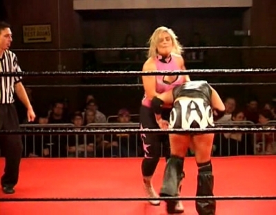 SHIMMER_#8__-__Nattie_Neidhart_vs_Arielpt2_avi_000207173.jpg