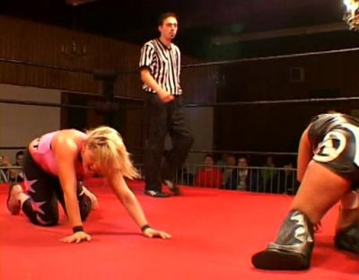 SHIMMER_#8__-__Nattie_Neidhart_vs_Arielpt2_avi_000290022.jpg