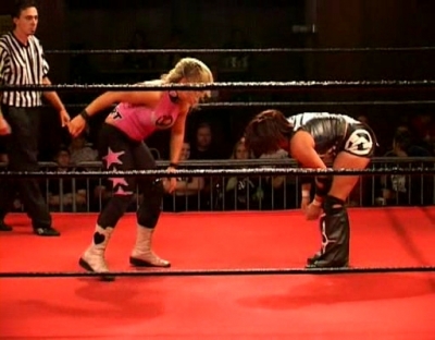 SHIMMER_#8__-__Nattie_Neidhart_vs_Arielpt2_avi_000292391.jpg