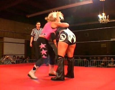 SHIMMER_#8__-__Nattie_Neidhart_vs_Arielpt2_avi_000296695.jpg