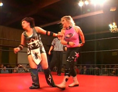 SHIMMER_#8__-__Nattie_Neidhart_vs_Arielpt2_avi_000314146.jpg