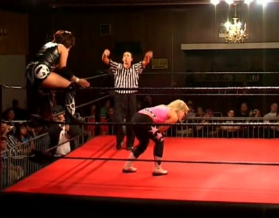 SHIMMER_#8__-__Nattie_Neidhart_vs_Arielpt2_avi_000355220.jpg