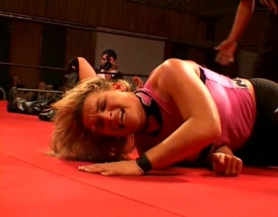 SHIMMER_#8__-__Nattie_Neidhart_vs_Arielpt2_avi_000375274.jpg