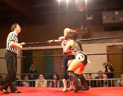 SHIMMER_#8__-__Nattie_Neidhart_vs_Arielpt2_avi_000406438.jpg