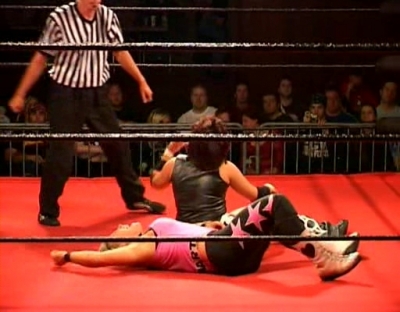 SHIMMER_#8__-__Nattie_Neidhart_vs_Arielpt2_avi_000429628.jpg