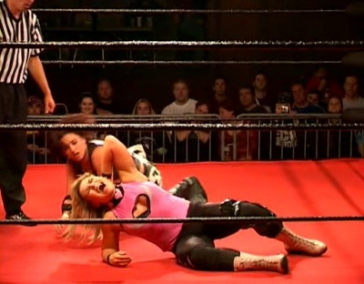 SHIMMER_#8__-__Nattie_Neidhart_vs_Arielpt2_avi_000431997.jpg