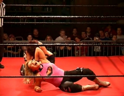 SHIMMER_#8__-__Nattie_Neidhart_vs_Arielpt2_avi_000432731.jpg