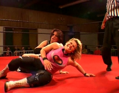 SHIMMER_#8__-__Nattie_Neidhart_vs_Arielpt2_avi_000464629.jpg