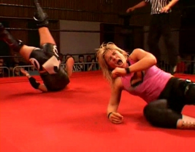 SHIMMER_#8__-__Nattie_Neidhart_vs_Arielpt2_avi_000479277.jpg