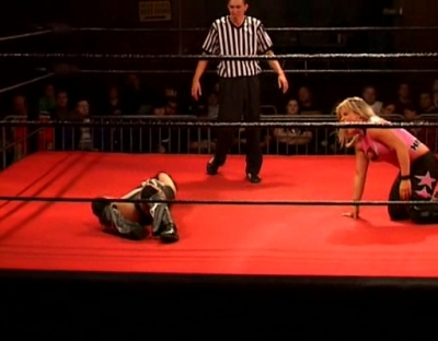 SHIMMER_#8__-__Nattie_Neidhart_vs_Arielpt2_avi_000482814.jpg