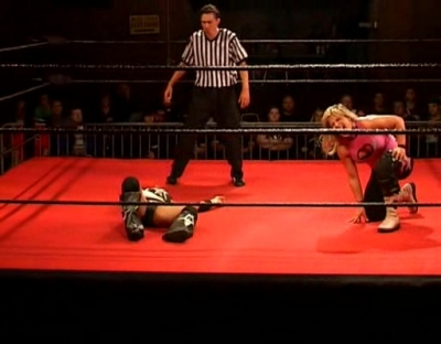 SHIMMER_#8__-__Nattie_Neidhart_vs_Arielpt2_avi_000483515.jpg