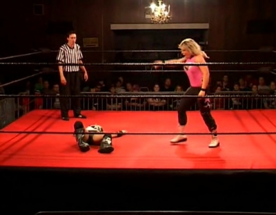 SHIMMER_#8__-__Nattie_Neidhart_vs_Arielpt2_avi_000486485.jpg