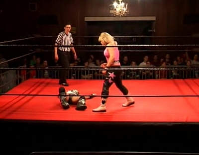 SHIMMER_#8__-__Nattie_Neidhart_vs_Arielpt2_avi_000487219.jpg