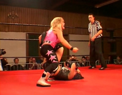 SHIMMER_#8__-__Nattie_Neidhart_vs_Arielpt2_avi_000492858.jpg