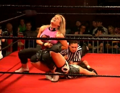 SHIMMER_#8__-__Nattie_Neidhart_vs_Arielpt2_avi_000510242.jpg