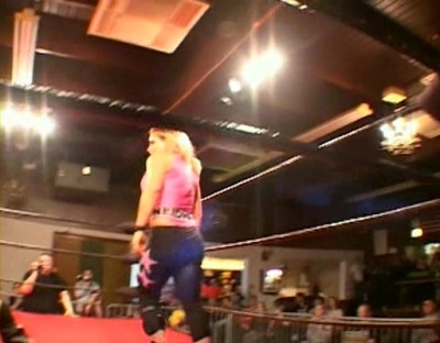 SHIMMER_#8__-__Nattie_Neidhart_vs_Arielpt2_avi_000529027.jpg