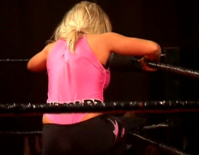 SHIMMER_#8__-__Nattie_Neidhart_vs_Arielpt2_avi_000542574.jpg