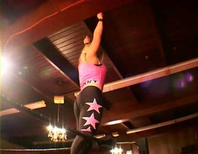 SHIMMER_#8__-__Nattie_Neidhart_vs_Arielpt2_avi_000545343.jpg