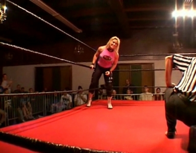 SHIMMER_#8__-__Nattie_Neidhart_vs_Arielpt2_avi_000554019.jpg