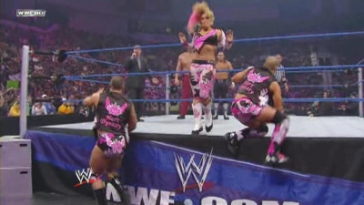 WWE_Friday_Night_Smackdown_01_15_2010_Natalya_avi_000027800.jpg