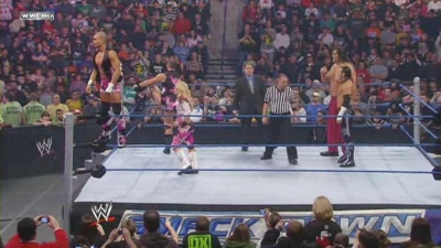 WWE_Friday_Night_Smackdown_01_15_2010_Natalya_avi_000034440.jpg