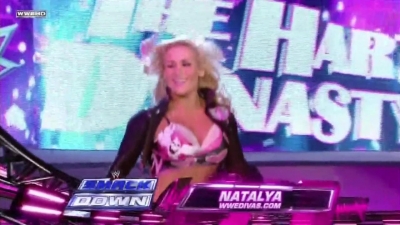 WWE_SmackDown_11_12_10_Layla_vs_Natalya_720p_AC3_5_1_x264_mkv_000009409.jpg