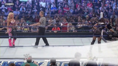 WWE_SmackDown_11_12_10_Layla_vs_Natalya_720p_AC3_5_1_x264_mkv_000087620.jpg