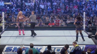 WWE_SmackDown_11_12_10_Layla_vs_Natalya_720p_AC3_5_1_x264_mkv_000088688.jpg