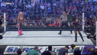 WWE_SmackDown_11_12_10_Layla_vs_Natalya_720p_AC3_5_1_x264_mkv_000090924.jpg