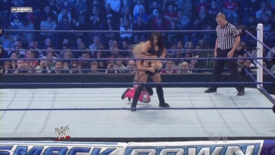 WWE_SmackDown_11_12_10_Layla_vs_Natalya_720p_AC3_5_1_x264_mkv_000099966.jpg