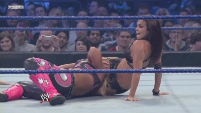 WWE_SmackDown_11_12_10_Layla_vs_Natalya_720p_AC3_5_1_x264_mkv_000193926.jpg