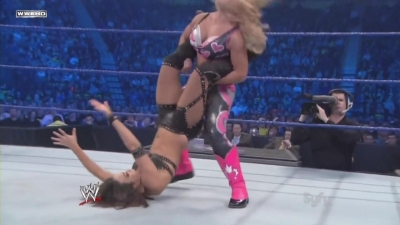 WWE_SmackDown_11_12_10_Layla_vs_Natalya_720p_AC3_5_1_x264_mkv_000289188.jpg