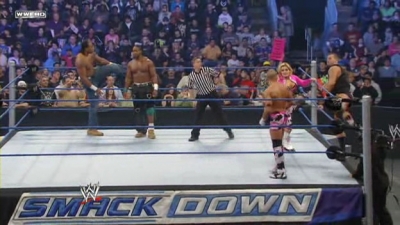 Smackdown_11-27-09_HartDynastyCrymeTyme_avi_000740960.jpg