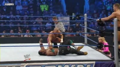 Smackdown_11-27-09_HartDynastyCrymeTyme_avi_000831040.jpg