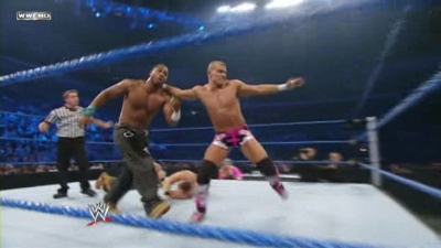 Smackdown_11-27-09_HartDynastyCrymeTyme_avi_000984560.jpg