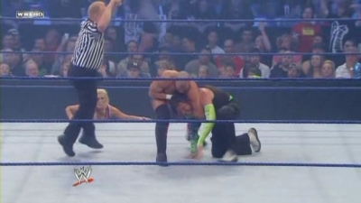 WWE_Friday_Night_Smackdown_2009_08_14_avi_004771004.jpg