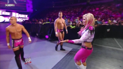 WWE_SmackDown_07_03_09_Natalya_720p_XviD_avi_000022155.jpg