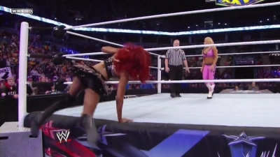 WWE_SuperStars_02_10_11_Natalya_vs_Alicia_Fox_720p_AC3_5_1_x264_mkv_000069402.jpg